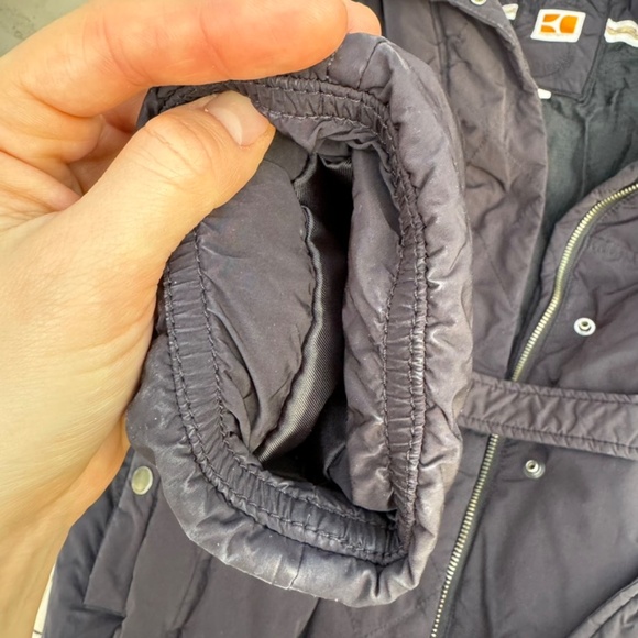 Hugo Boss Orange Belted Puffer Coat with real fur hood - Picture 10 of 16